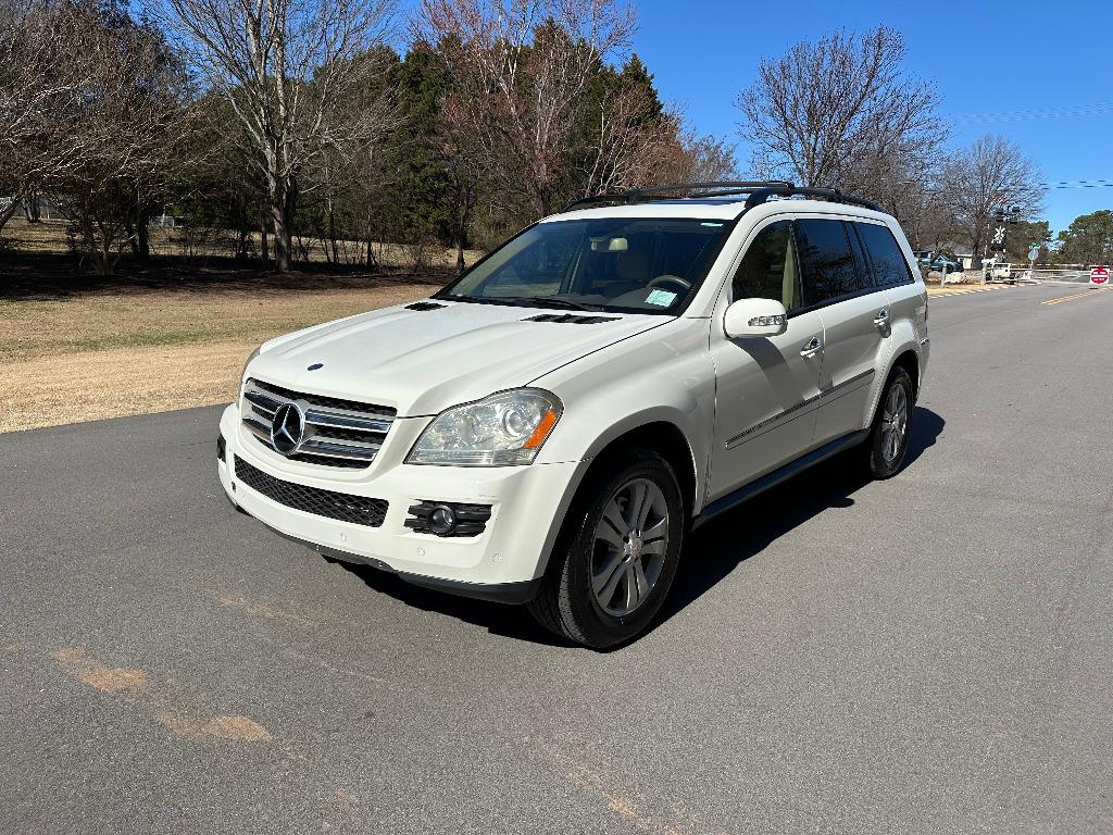 2008 Mercedes-Benz GL-Class GL320 photo